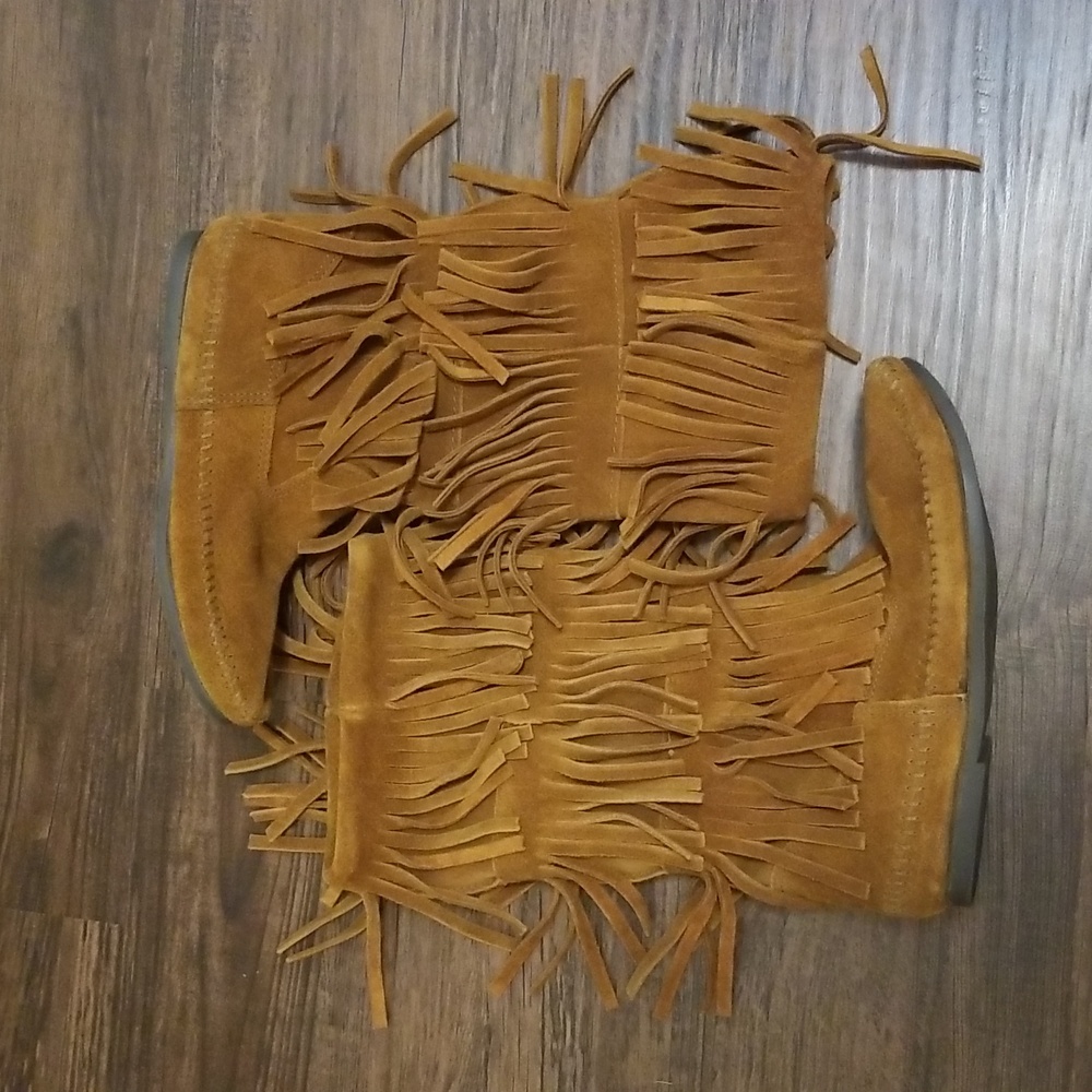 Minnetonka Moccasin Brown Suede 3 Layer Fringe Boots Size 6 1632